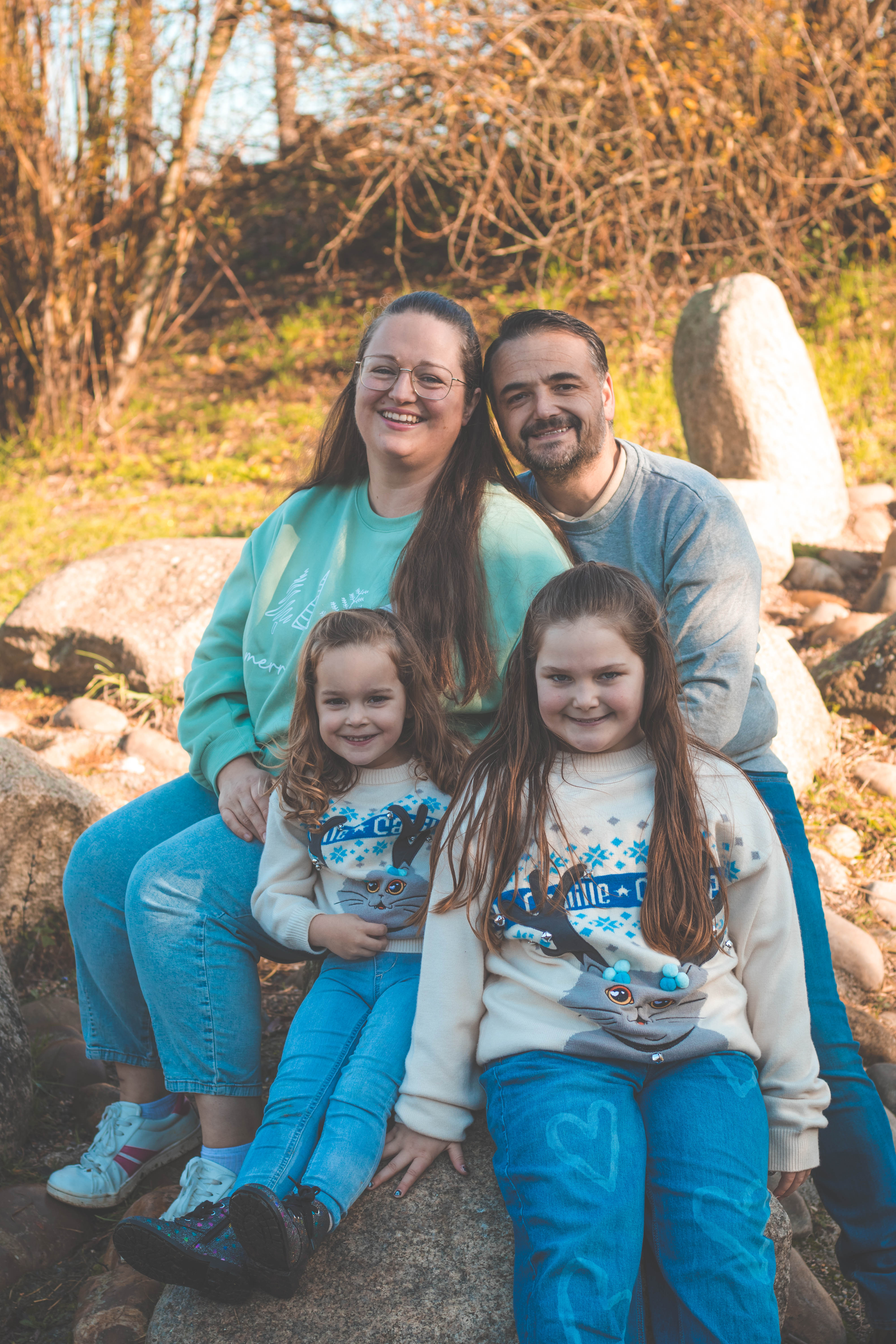 Familie shoots photo